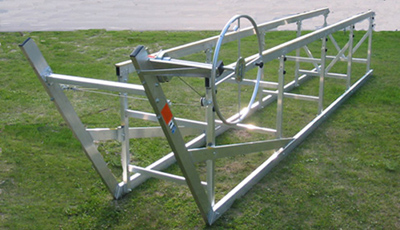 PontoonLift
